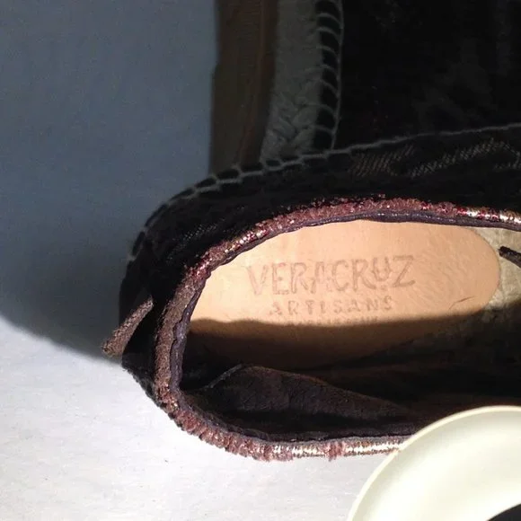 NEW Veracruz suede chukkas 40 - Picture 8 of 8